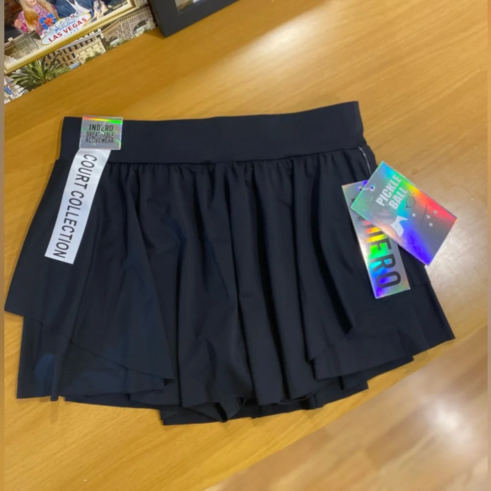 NWT!Pickle Ball skirt w-built in shorts Black size Medium - Picture 2 of 11